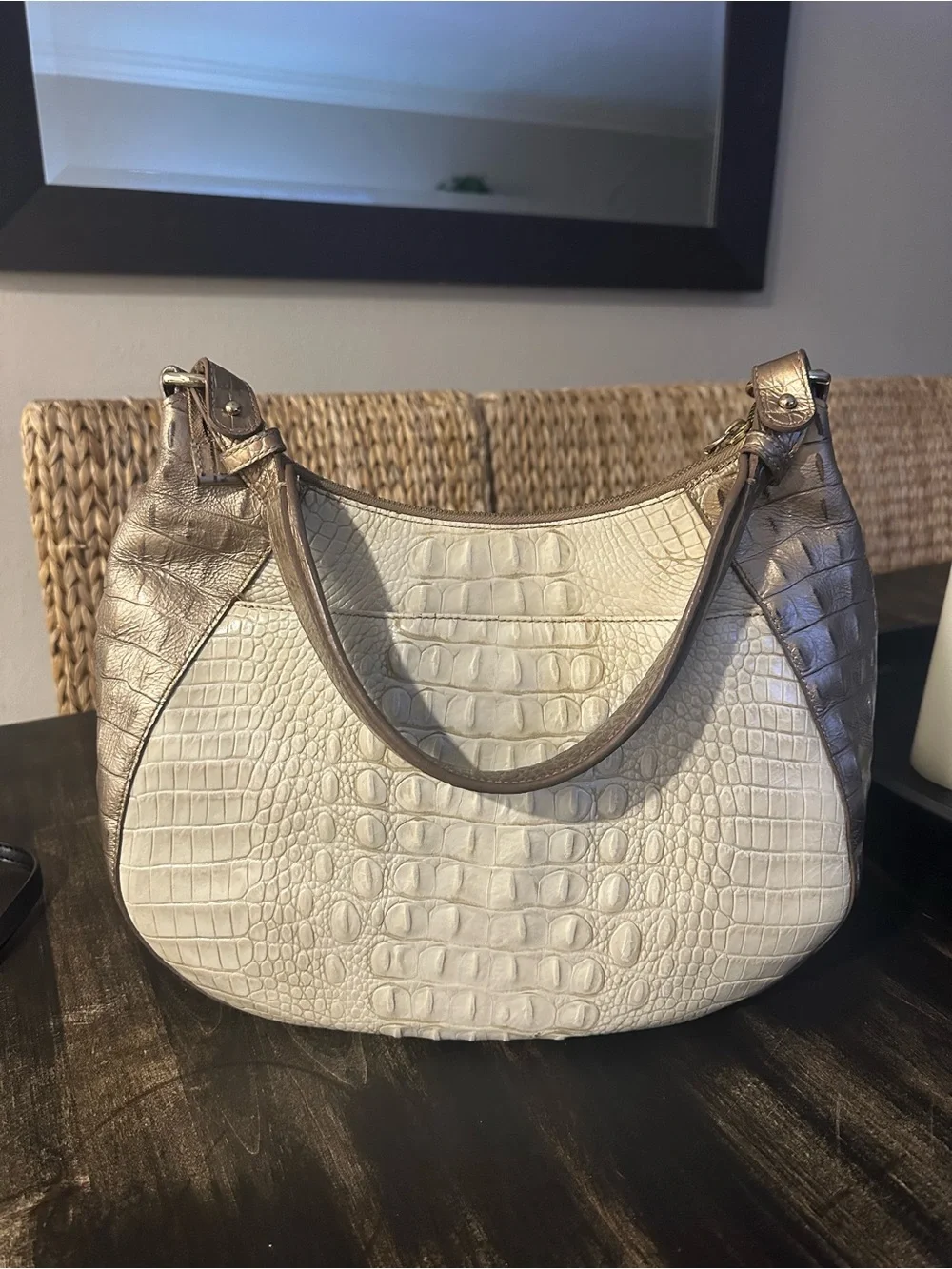 🤍Brahmin Amira Hobo Shoulder Bag Leather Croc Embossed Champagne Koubba